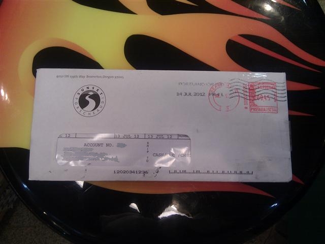 [Image: plastic_nut_front.jpg]